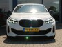 BMW 1-Serie M135i xDrive Executive Edition 306 PK, Full LED / Carplay / PDC / Stoelverwarming / 19' M dubbelspaak velgen