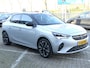 Opel Corsa-e Level 3 50 kWh 3 fase | LED Matrix | Groot Navigatie | Camera | 17" LMV