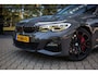 BMW 3-Serie 330i High Executive Edition M-Performance, Individual interieur, Dravit Grau, Glazen panoramadak, Carbon interieur en exterieur