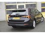 Skoda Octavia Combi 1.0 TSI Business Edition BJ2021 Lmv 16" | Led V+A | Pdc | Navi | Virtual cockpit | Dynamische knipperlichten | Elek. achterklep | App-Connect | Dashboard verlichting | Virtual cockpit | Climate control | Cruise control | Extra getint glas