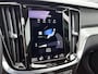 Volvo V60 2.0 T8 Plug-in Hybride AWD R-Design / Panoramadak / Leder / Navigatie / Adap. Cruise / Pdc.V+A / Stuur- Stoelverwarming / Apk 10-2025