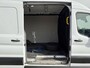Ford E-Transit 390 75kWh 184PK Elektrisch 75kWh 334km WLTP BEV Snelladen L2H2 Climate Control Tacho Carplay Camera Stoelverwarming Parkeersensoren voor achter