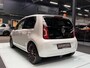 Volkswagen Up! 1.0 High up! 99DKM!! PANO!! CRUISE!! Stoelverwarming!!