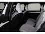 Volvo EX90 Twin Motor Ultra 7p. 111 kWh - Luchtvering - Panoramadak - IntelliSafe Assist & Surround - 360º Camera - Bose audio - Verwarmde voorstoelen - Parkeersensoren voor & achter - Head up display - 21' LMV - Trekhaak inklapbaar