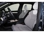 Volvo EX90 Twin Motor Ultra 7p. 111 kWh - Luchtvering - Panoramadak - IntelliSafe Assist & Surround - 360º Camera - Bose audio - Verwarmde voorstoelen - Parkeersensoren voor & achter - Head up display - 21' LMV - Trekhaak inklapbaar