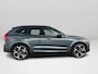 Volvo XC60 T6 Plug-in hybrid AWD Ultra Dark | Panoramadak | 360° camera | Bowers & Wilkins | Luchtvering | Head-up Display | Stoelventilatie & Verwarming | Stuurverwarming | Trekhaak