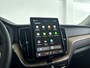 Volvo XC60 T6 Plug-in hybrid AWD Ultra Dark | Panoramadak | 360° camera | Bowers & Wilkins | Luchtvering | Head-up Display | Stoelventilatie & Verwarming | Stuurverwarming | Trekhaak