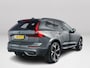 Volvo XC60 T6 Plug-in hybrid AWD Ultra Dark | Panoramadak | 360° camera | Bowers & Wilkins | Luchtvering | Head-up Display | Stoelventilatie & Verwarming | Stuurverwarming | Trekhaak