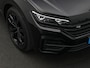 Volkswagen Touareg R 3.0 TSi 462 pk tiptronic eHybrid 4MOTION | Panoramadak | Trekhaak | Puglia leder | Head-up display | Stoelventilatie | Geheugenstoel