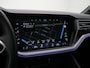 Volkswagen Touareg R 3.0 TSi 462 pk tiptronic eHybrid 4MOTION | Panoramadak | Trekhaak | Puglia leder | Head-up display | Stoelventilatie | Geheugenstoel