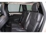 Volvo XC90 T8 Recharge AWD Ultra Dark - Luchtvering - Panorama/schuifdak - IntelliSafe Assist & Surround - 360º Camera - Bowers & Wilkins audio - Verwarmde voorstoelen, stuur & achterbank - Parkeersensoren voor & achter - Elektr. bedienb. voorstoelen met geheugen - Geventileerde voorstoelen - Head up display - Draadloze tel. lader - Extra getint glas - Elektr. inklapbare trekhaak - 22' LMV