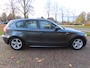 BMW 1-Serie 118i Business Line Airco Cruisecontrol Leer Sportstoelen 5 Drs Pdc 6 Bak Lm Velgen trekhaak