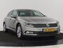 Volkswagen Passat 2.0 TDI Highline | 1e eigenaar | Trekhaak | Stoelverwarming | Full LED | Leder/Alcantara | Keyless | Adaptive cruise | Navigatie | Climate control | DAB | Parkeerhulp