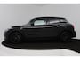 MINI Cooper Mini 1.5 Automaat (HEAD-UP, GROOT-NAVIGATIE, STOELVERWARMING, CARPLAY, SPORTSTOELEN, LED, PDC)