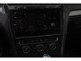 Volkswagen E-Golf Edition | Navigatie | Climate Control | Cruise control adaptief | Parkeer sensoren | Lichtmetalen Velgen 17" | Extra getint glas
