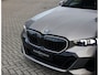 BMW 5-Serie Touring 550e xDrive | Sportstoel - Pano - Trekhaak - Bow&Wil