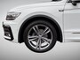 Volkswagen Tiguan 1.5 TSI ACT Highline Business R NL-Auto, Uitklapbare Trekhaak!