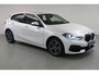 BMW 1-Serie 118i Business Edition | Automaat | Sport Line | LED | Parking Pack | BMW Live Cockpit Professional | DAB | Shadow Line