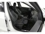 BMW 1-Serie 118i Business Edition | Automaat | Sport Line | LED | Parking Pack | BMW Live Cockpit Professional | DAB | Shadow Line