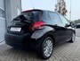Peugeot 208 1.2 PureTech Allure! 5-Drs! Clima! Cruise! Navi!