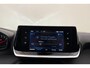 Peugeot 208 1.2 PureTech Allure 100 PK | Handgeschakeld | Parkeersensor | Getinte ramen | Airco | Mirror screen | Apple Carplay | Licht metalen velgen | Cruise Control | 1e eigenaar | Dealer onderhouden