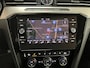 Volkswagen Passat Variant 1.5 TSI Highline Business R RIJKLAAR! Afn. Trekhaak / Carplay / Navi / PDC / Camera