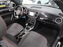 Volkswagen Beetle Cabriolet 1.2 TSI Sound Airco-ecc Navigatie App connect Sportvelgen 17 inch Parkeersensoren Windscherm Afdekhoes Boekjes aanwezig 2017 Facelift model Stoelverwarming Cabrio Zeer nette staat