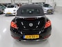 Volkswagen Beetle Cabriolet 1.2 TSI Sound Airco-ecc Navigatie App connect Sportvelgen 17 inch Parkeersensoren Windscherm Afdekhoes Boekjes aanwezig 2017 Facelift model Stoelverwarming Cabrio Zeer nette staat