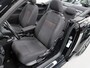 Volkswagen Beetle Cabriolet 1.2 TSI Sound Airco-ecc Navigatie App connect Sportvelgen 17 inch Parkeersensoren Windscherm Afdekhoes Boekjes aanwezig 2017 Facelift model Stoelverwarming Cabrio Zeer nette staat
