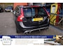 Volvo V60 2.0 T3 152 pk R-Design, Standkachel, Navi, 18 inch, Trekhaak