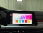 Volkswagen Golf 1.0 TSI Life Business Alcantara Virtual Cockpit Sfeerverlichting Navigatie