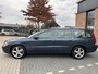 Volvo V70 2.5T Summum | R-Design Velgen | Trekhaak | Nette Auto