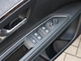 Peugeot 3008 SUV Crossway 1.6 165pk Automaat | Navigatie via Apple Carplay / Android Auto | Schuif-/Kanteldak | Achteruitrijcamera | Leder/Alcantara | Full Led koplampen | Handsfree Achterklep | Climate Control | Cruise Control | Grip Control | Parkeersensoren v+a | Keyless | Stoelverwarming | Donker getint glas | 18" lichtmetalen velgen |