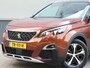 Peugeot 3008 SUV Crossway 1.6 165pk Automaat | Navigatie via Apple Carplay / Android Auto | Schuif-/Kanteldak | Achteruitrijcamera | Leder/Alcantara | Full Led koplampen | Handsfree Achterklep | Climate Control | Cruise Control | Grip Control | Parkeersensoren v+a | Keyless | Stoelverwarming | Donker getint glas | 18" lichtmetalen velgen |