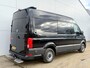 Volkswagen Crafter 2.0 TDI 140PK Automaat L3H3 Airco Cruise Control Elektrische Schuifdeur Trekhaak Camera Carplay Parkeersensoren voor achter