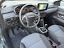 Dacia Sandero Stepway 1.1 TCe 110 Extreme Handgeschakeld / Fabrieksgarantie tot 12-2027 / Pack Extreme / Dealer onderhouden / Keyless Entry & Start / Apple Carplay Android Auto / Stoelverwarming / Achteruitrijcamera / Cruise control /