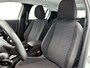 Peugeot e-208 EV Active 50 kWh 136pk | Navigatie via Apple Carplay / Android Auto | Climate Control | Cruise Control | DAB+ radio | Bluetooth | Automatisch dimlicht | Regensensor | Armsteun | Multifunctioneel stuurwiel | Lage kilometerstand |