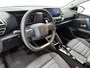Citroën E-C4 EV Feel 50 kWh 136pk | Lage kilometerstand | Navigatie | Achteruitrijcamera | Climate Control | Cruise Control | Parkeersensoren | Apple Carplay / Android Auto | Led koplampen | Bluetooth | DAB+ radio | Armsteun | Adaptief demping systeem | Stof/kunstlederen Comfortstoelen | 18" lichtmetalen velgen |