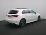 Mercedes-Benz A-klasse 250 e AMG Line Facelift /Panoramadak /Nightpakket /CarPlay /Elek Trekhaak