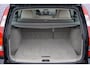 Volvo V50 2.4 Edition II | Schuif/kantel dak | Stoelverwarming | 12 mnd garantie | Leder | Parkeer sensoren achter | climtae control | Cruise control | regens sensor | All season banden |