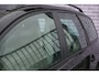 Volvo V50 2.4 Edition II | Schuif/kantel dak | Stoelverwarming | 12 mnd garantie | Leder | Parkeer sensoren achter | climtae control | Cruise control | regens sensor | All season banden |