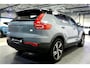 Volvo XC40 1.5 T5 193kW/262pk DCT7 Recharge R-Design HARMAN/KARDON + EL.TREKHAAK + LEER/ALCANTARA + EL.STOEL MET MEMORY + CRUISE + LANE ASSIST + NAVI SENSUS + KEYLESS ENTRY&GO + CAMERA + PARKSENSOREN V&A + 19" LM-VELGEN!!