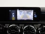Mercedes-Benz A-klasse 180 | Luxury line | Stoelverwarming | Sfeerverlichting | Widescreen | Getint glas |