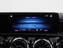 Mercedes-Benz A-klasse 180 | Luxury line | Stoelverwarming | Sfeerverlichting | Widescreen | Getint glas |