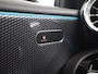 Mercedes-Benz A-klasse 180 | Luxury line | Stoelverwarming | Sfeerverlichting | Widescreen | Getint glas |