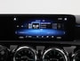 Mercedes-Benz A-klasse 180 | Luxury line | Stoelverwarming | Sfeerverlichting | Widescreen | Getint glas |