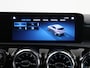 Mercedes-Benz A-klasse 180 | Luxury line | Stoelverwarming | Sfeerverlichting | Widescreen | Getint glas |