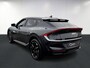 Kia EV6 Light Edition 63 kWh | Stoelverwarming | Adaptieve cruise control | Parkeersensoren | Stuurwiel verwarmd |