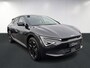 Kia EV6 Light Edition 63 kWh | Stoelverwarming | Adaptieve cruise control | Parkeersensoren | Stuurwiel verwarmd |