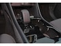 Volvo XC40 Recharge Plus - Intellisafe Assist/Surround - LED-koplampen - Google Infotainment - Verwarmbare voorstoelen - Verwarmbaar stuurwiel - Getint glas - 20' LMV - Glossy Black accenten